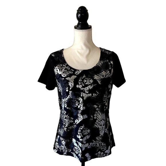 Laura Ashley Tops - Laura Ashley | Floral Print T-Shirt | Black | Size: Medium